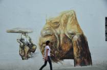 Belo e vistoso grafite no centro histórico de Popayan, na Colômbia